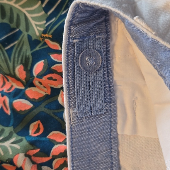 Toddlers White Denim Shorts size 3T - Picture 5 of 5